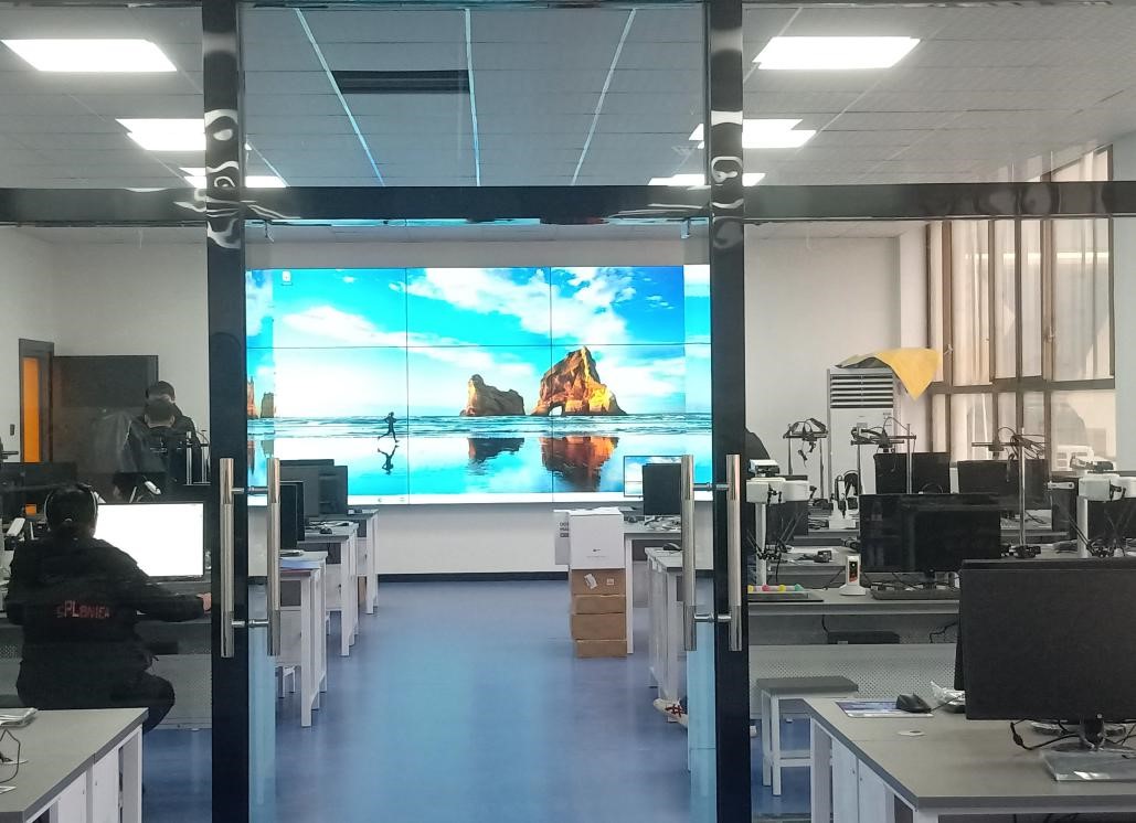 人工智能科創(chuàng)基地落戶冰城，免費(fèi)開放智能實(shí)驗(yàn)室降低科技研發(fā)成本